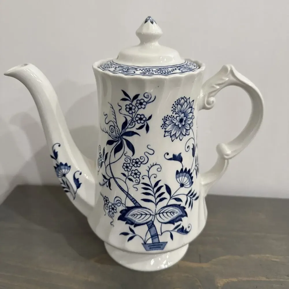 WOODS & SONS IRONSTONE OLD VIENNA / BLUE ONION COFFEE POT 1970